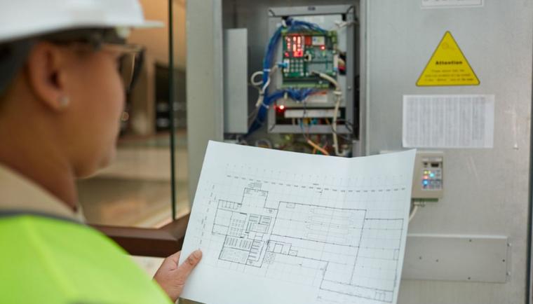 Schemat instalacji elektrycznej - co zawiera i kilka przykładów