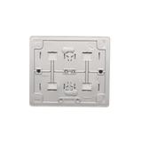 Simon 54 Gniazdo poczwórne Schuko n/t z przesłonami wersja skandynawska 16A z. śrub. srebrny mat
