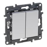 Niloe Step - łącznik świecznikowy 10 AX- kolor aluminium, Legrand