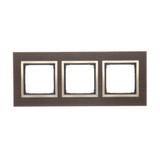 Simon 54 Nature Ramka 3-krotna Nature-Drewno ZŁOTE WENGE IP20/IP44* (*IP44-należy zastosować zestaw uszczelek DUN3) DRN3/85 KONTAKT