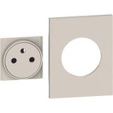 LIVING NOW - PLAKIETKA GNIAZDA PŁASKIEGO 2P+Z - 3 MODUŁY - PIASKOWY BEŻ, Bticino