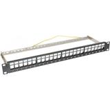 Panel niewyposażony 19" 1U 24 porty, czarny
