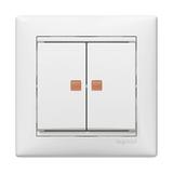 VALENA ŁĄCZNIK ŚWIECZNIKOWY PODŚWIETLANY BIAŁY 10AX-250~, Legrand