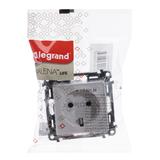 Valena Life Gniazdo Pojedyncze Z Uziemieniem /Z Przesłonami/ Białe 16A – 250 V 753120 LEGRAND