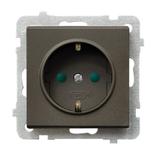 SONATA Gniazdo pojedyncze z uziemieniem schuko z przesłonami torów prądowych - kolor czekoladowy met
