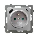 Gniazdo pojedyncze z uziemieniem z ładowarką A+C AS SREBRO