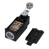 ŁĄCZNIK KRAŃCOWY (TWORZYWO) DŹWIGNIA Z ROLKĄ