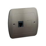 Simon Akord Gniazdo telefoniczne RJ12 pojedyncze z zaślepką. Montaż do puszki na wkręty satynowy