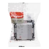 Valena Life Gniazdo Pojedyncze Z Uziemieniem /Z Przesłonami/ Białe 753179 LEGRAND