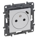 Niloe Step Gniazdo Pojedyncze Z Uziemieniem Z Usb Typu C Umieszczonym W Plakietce Zaciski Automatyczne Z Przesłoną- Kolor Aluminium 863338 LEGRAND