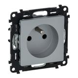 Valena Life Gniazdo Pojedyncze Z Uziemieniem /Z Przesłonami/ Aluminium 16A – 250 V 753380 LEGRAND