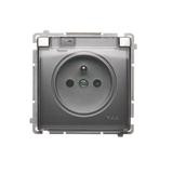 Simon Basic Gniazdo wtyczkowe z uziemieniem z przesł. torów prądowych bryzgoszczelne IP44 16A 250V zaciski śrubowe klapka transp. srebrny mat BMGZ1BZ.01/43A BMGZ1Bz.01/43A KONTAKT