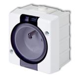 SENIOR Gniazdo pojedyncze z uziemieniem 2P+Z (klapka dymna) biały