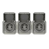PLEXO Mechanizm gniazda potrójnego 3X2P+Z IP55 poziome komplet 16A 250V szary 069564L LEGRAND