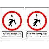 Tabliczka ostrzegawcza "ACHTUNG! Blitzspannung. Bei Gewitter Bereich räumen / nicht betreten"