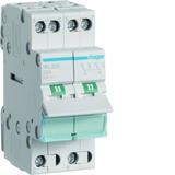 Modułowy przełącznik instalacyjny I-II punkt wspólny od dołu 2P 25A 230VAC SFL225 HAGER