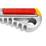 Nóż z ostrzem łamanym 18 mm