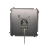 Simon Basic Łącznik chwilowy roletowy z kluczem 3 pozycyjny „I-0-II'' 2 styki N/O. Możliwość wyjęcia klucza tylko w pozycji 0 stal inox BMPZK.01/21 KONTAKT