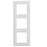Niloe Step - ramka potrójna 3x - kolor biały, Legrand