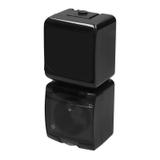 JUNIOR Łącznik schodowy z gniazdem pojedynczym z uziemieniem 2P+Z (klapka dymna; bez przesłon) czarn