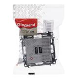 Valena Life Ładowarka Z Gniazdem 2Xusb Biała 753112 LEGRAND