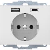 "K.1 Gniazdo SCHUKO z ładowarką USB A+C 2.4/3.0 A