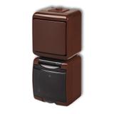 JUNIOR Łącznik jednobiegunowy z gniazdem pojedynczym z uziemieniem 2P+Z (klapka dymna; bez przesłon)