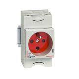 GNIAZDO 2P+Z 10/16 A Z OSŁ. G382, Legrand