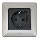 VALENA LIFE -  GNIAZDO 2P+Z SCHUKO Z PRZESŁONĄ Z ZACISKAMI AUTO 16 A – 250 V~