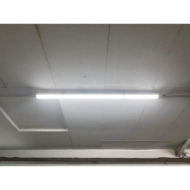 Oprawa hermetyczna DAMP PROOF LED SPECIAL 1500 50W 4000K WT IP67 LEDV LEDVANCE