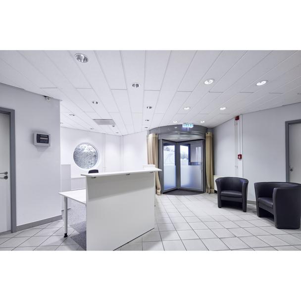 DOWNLIGHT PFM DN155 14W 830 WT IP54 UGR19 LEDV Oprawa LED - DOWNLIGHT LEDVANCE