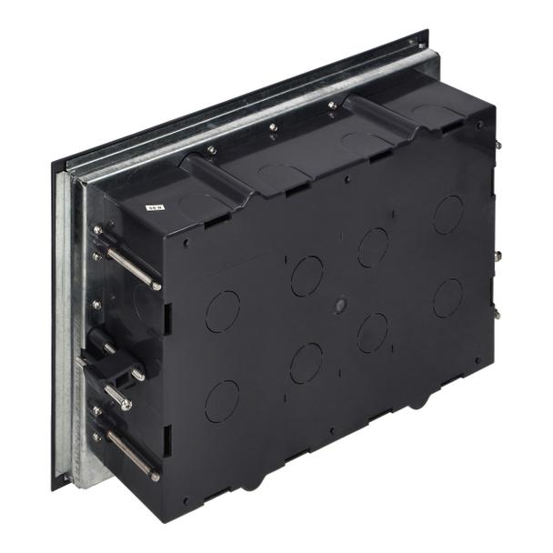 Puszka podłogowa na gniazda modułowe 8 x 45x45mm lub 16 x 22,5x45mm, pokrywa: materiał własny, czarn