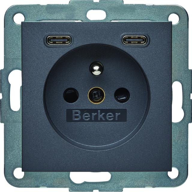 B.x Gniazdo z uziemieniem z ładowarką USB C+C 20W PD, antracyt mat