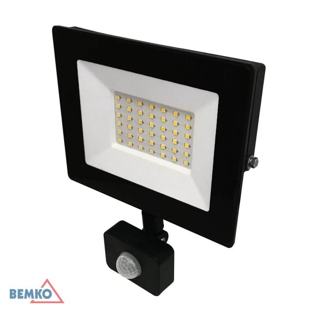 NAŚWIETLACZ LED SMD KASTEL 30W 4000K 2400LM IP65 CZARNY CZ. PIR
