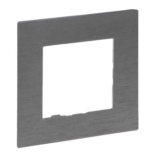 Niloe Step Ramka Pojedyncza 1X Kolor Stal Szczotkowana 863991 LEGRAND