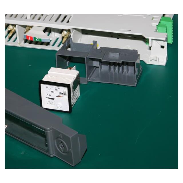 Amperomierz XR3, 0-600-720/1A, QB48 NHSN714003P0600 ABB