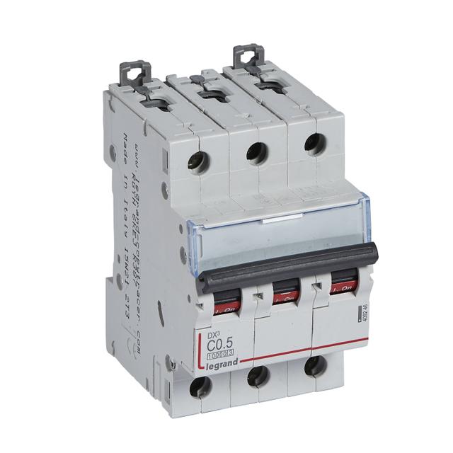 WYŁĄCZNIK NADPRĄDOWY S 313 3P C 0,5A 10000A SERII DX3, Legrand