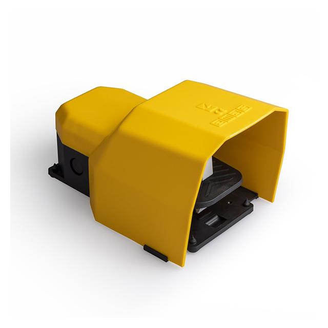 Wyłącznik nożny z osłoną z tworzywa 1NO+1NC