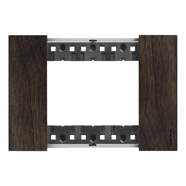 Living Now - Ramka 3 Moduły - Walnut Bticino  KA4803LG LEGRAND