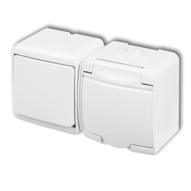 JUNIOR Łącznik jednobiegunowy z gniazdem pojedynczym z uziemieniem 2P+Z (klapka biała; przesłony tor