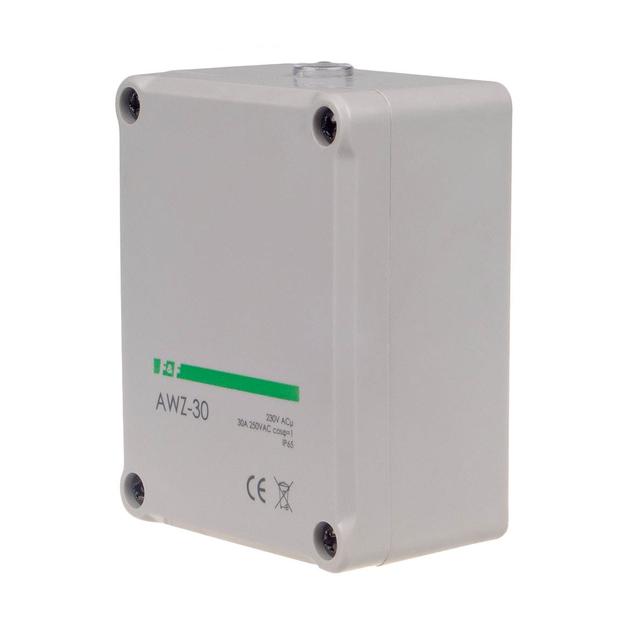 AUTOMAT ZMIERZCHOWY I=30A, OBUDOWA HERMETYCZNA, ZINTEGROWANA PUSZKA PRZYŁĄCZA IP65