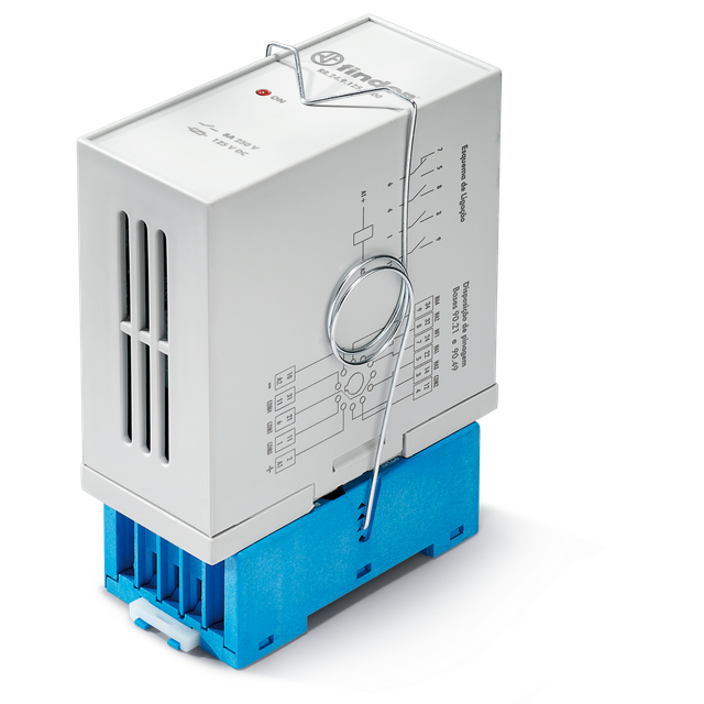 Przekaźnik szybki modułowy serii RR: 3Z + 1P 8A 110…125V DC RR.24.9.125.0000 FINDER