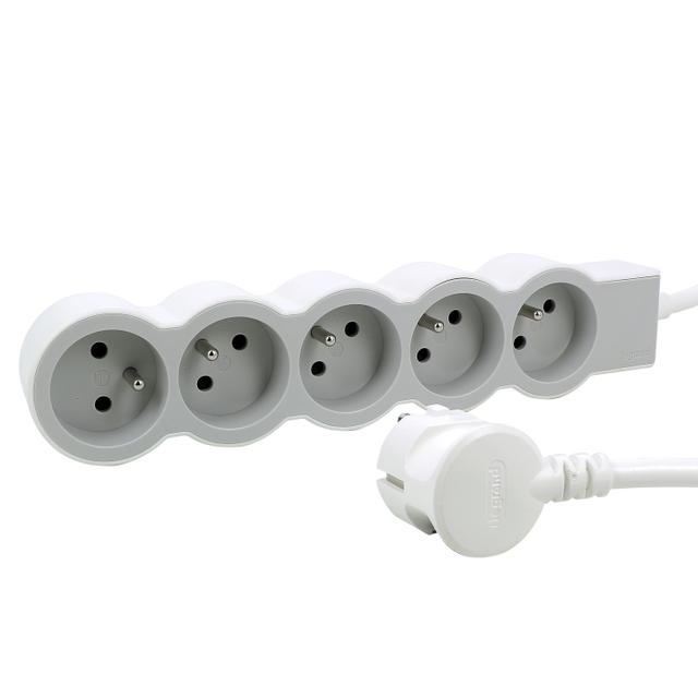 Przedłużacz Standard 5-Gniazdowy Z/U Z Przewodem 1,5Mb 3x1.0Mm2 Biały/Jasnoszary Helmo 049480 LEGRAND