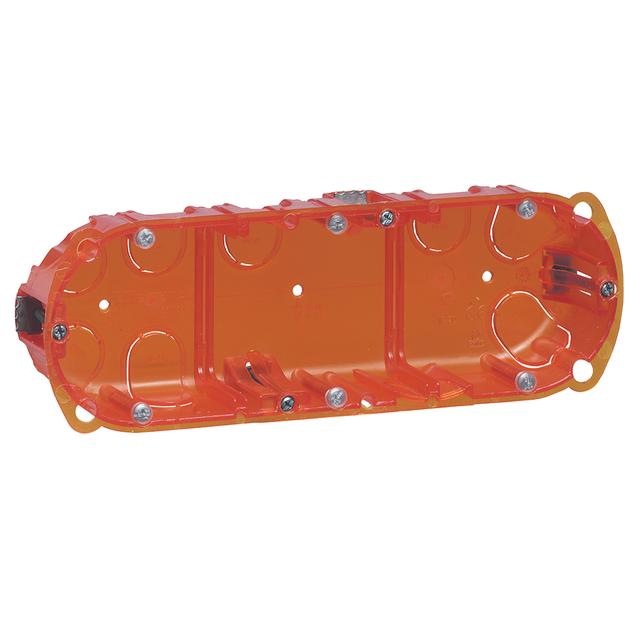Batibox Puszka Potrójna Dostosowana Do Każdej Ściany 40 Mm  080103 LEGRAND