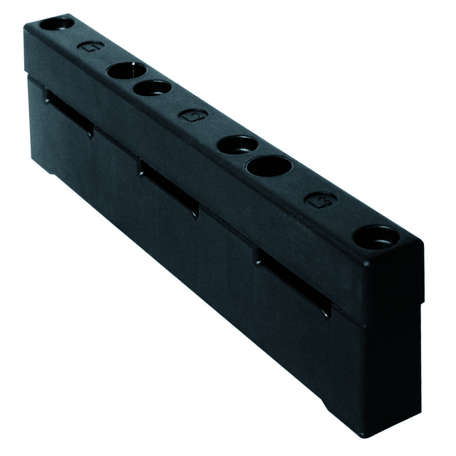 SST-60/3-5  - Nośnik szyn zbiorczych do szyn o gr.5mm, 3-bieg.