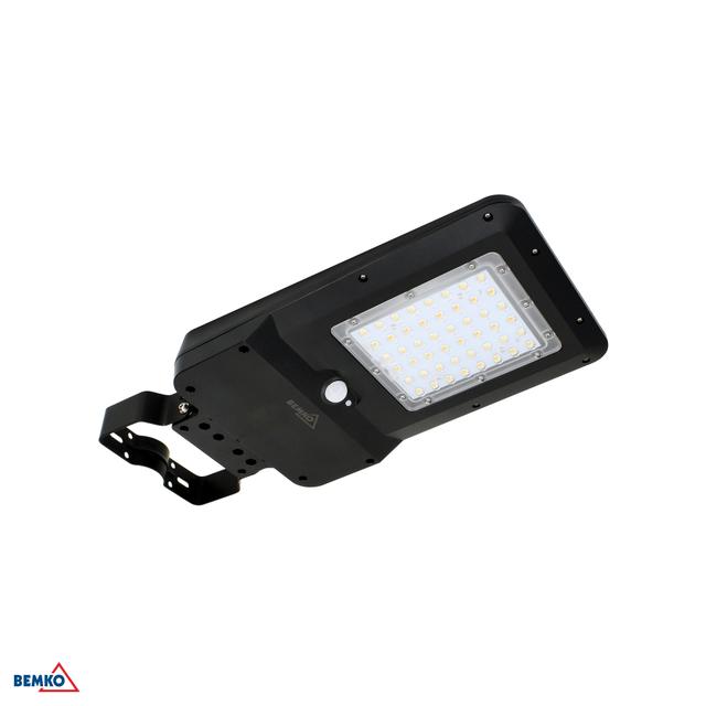SOLARNA OPRAWA LAMPA ULICZNA LED SOLGER 20W 3000lm 3000/4000/6000K IP65 CZARNA Czujnik ruchu PIR BEM