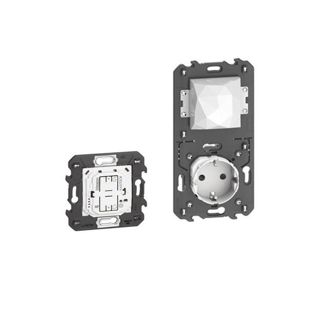 Living Now with Netatmo - Brama z gniazdem Schuko biała