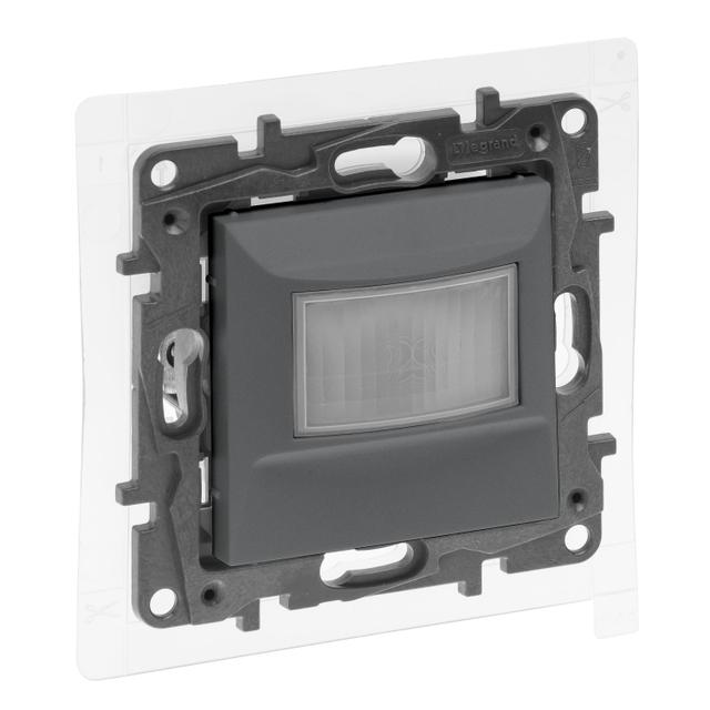 Niloe Step - łącznik automatyczny IP44, 2 przewodowy, bez N- kolor stalowy, Legrand