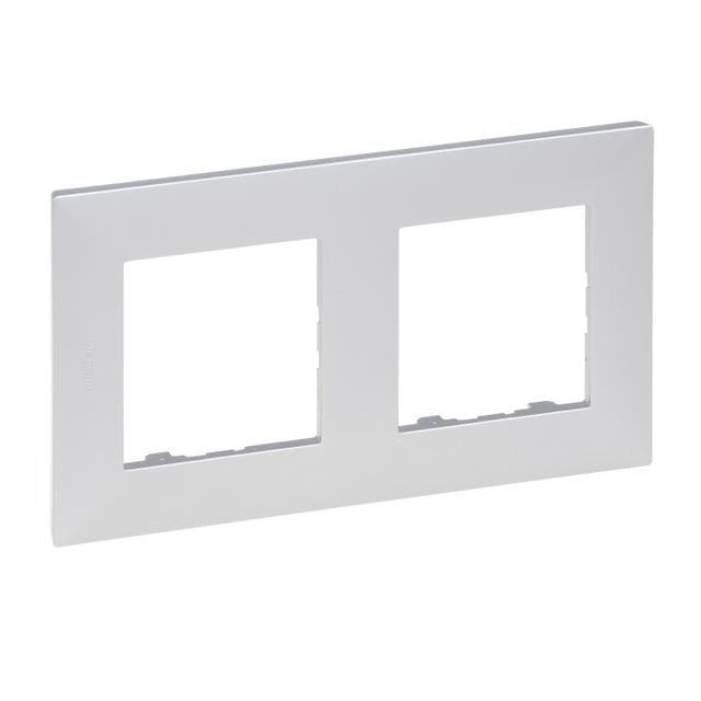 Niloe Step Ramka Podwójna 2X- Kolor Aluminium 863392 LEGRAND