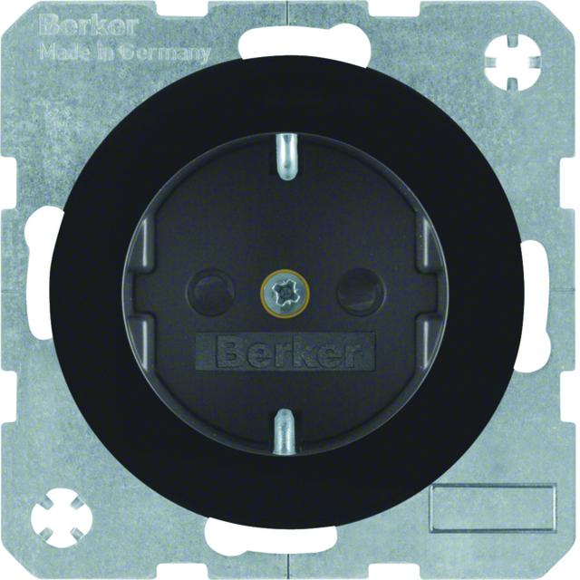 BERKER R.1/R.3 Gniazdo SCHUKO cz 47232045 HAGER